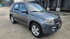 Grijs Gebruikt 2007 Suzuki Grand Vitara Exclusive SUV | € 7.795 (Eerlijke prijs)