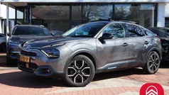 Grijs Gebruikt 2022 Citroën e-C4 Shine Hatchback | € 20.950 (Eerlijke prijs)