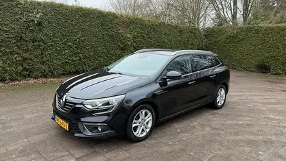 Occasion Renault Mégane GrandTour Bose Edition 110 PK (80 kW) 2017 Zwart Stationwagen