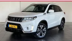 Wit Gebruikt 2021 Suzuki Vitara SUV | € 22.449 (Eerlijke prijs)
