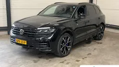 Gebruikt 2024 VW Touareg R SUV | € 78.945 (Eerlijke prijs)