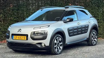 Grijs Occasion 2015 Citroën C4 PureTech SUV | € 7.750 (Eerlijke prijs)