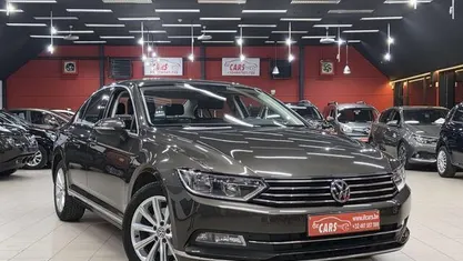 Occasion VW Passat Highline 120 PK (88 kW) 2018 Sedan