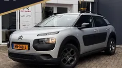 Grijs Gebruikt 2016 Citroën C4 PureTech SUV | € 10.900 (Eerlijke prijs)