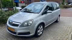 Grijs Gebruikt 2005 Opel Zafira Enjoy MPV | € 1.390 (Eerlijke prijs)