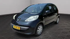 Zwart Gebruikt 2008 Peugeot 107 Hatchback | € 2.399 (Eerlijke prijs)