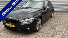 Zwart Gebruikt 2016 BMW 330e Sedan | € 15.950 (Goede deal)