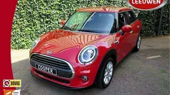 Rood Gebruikt 2020 Mini Cooper Pepper Hatchback | € 18.750 (Eerlijke prijs)