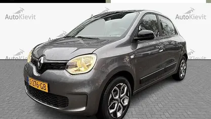 Grijs Occasion 2023 Renault Twingo Equilibre Hatchback | € 12.450 (Eerlijke prijs)