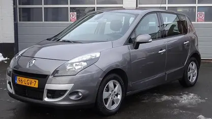 Occasion 2010 Renault Scénic III Dynamique MPV | € 7.950 (Eerlijke prijs)