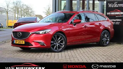 Soul red (rood metallic) Occasion 2016 Mazda 6 Stationwagen | € 15.900 (Eerlijke prijs)