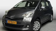 Gebruikt 2012 Toyota Verso-S MPV | € 7.950 (Eerlijke prijs)
