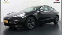 Gebruikt 2020 Tesla Model 3 Standard Range Plus Sedan | € 21.895 (Super prijs)