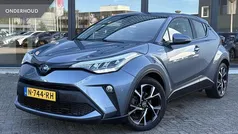 Gebruikt 2021 Toyota C-HR SUV | € 23.950 (Eerlijke prijs)
