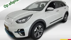 Wit, metallic lak Gebruikt 2020 Kia e-Niro 2 SUV | € 20.400 (Goede deal)