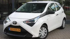 Wit Gebruikt 2019 Toyota Aygo Hatchback | € 9.950 (Goede deal)