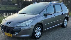 Grijs Gebruikt 2005 Peugeot 307 Stationwagen | € 995 (Eerlijke prijs)
