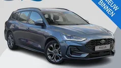 Blauw Gebruikt 2023 Ford Focus ST-Line Stationwagen | € 22.400 (Goede deal)