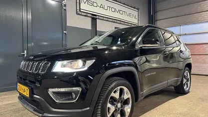 Occasion Jeep Compass Limited 170 PK (125 kW) 2017 Zwart SUV
