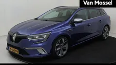 Blue iron (terqh) Gebruikt 2018 Renault Mégane GrandTour GT Stationwagen | € 19.440 (Eerlijke prijs)