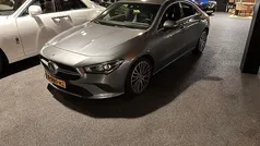 Gebruikt 2022 Mercedes CLA180 Luxury Sedan | € 28.750 (Eerlijke prijs)
