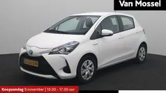 Gebruikt 2019 Toyota Yaris Hybrid Active Hatchback | € 15.440 (Eerlijke prijs)