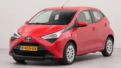 Gebruikt 2021 Toyota Aygo X-play Hatchback | € 10.950 (Eerlijke prijs)