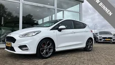 Wit Gebruikt 2019 Ford Fiesta ST-Line Hatchback | € 11.990 (Eerlijke prijs)