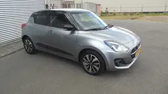 Grijs Gebruikt 2020 Suzuki Swift Hatchback | € 17.750 (Eerlijke prijs)