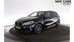 Zwart, metallic lak Gebruikt 2021 BMW M135 Executive Hatchback | € 39.700 (Eerlijke prijs)