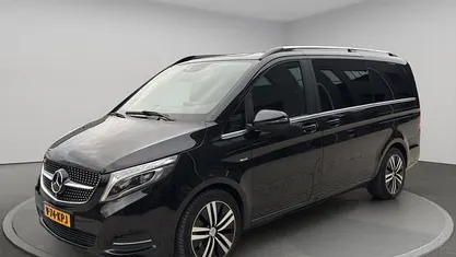 Zwart Occasion 2015 Mercedes V250 Avantgarde Edition MPV | € 28.995 (Eerlijke prijs)