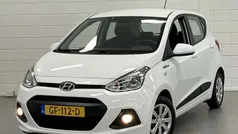 Wit Gebruikt 2015 Hyundai i10 Comfort Hatchback | € 8.425 (Eerlijke prijs)