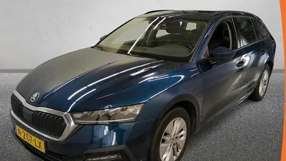 Occasion Skoda Octavia Business Line 123 PK (90 kW) 2021 Blauw Stationwagen