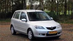 Grijs Gebruikt 2005 Mazda 2 Touring MPV | € 1.999 (Eerlijke prijs)