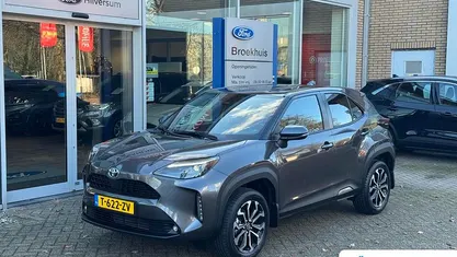 Gebruikt 2023 Toyota Yaris Cross SUV | € 27.570 (Eerlijke prijs)