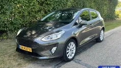 Grijs Gebruikt 2018 Ford Fiesta Titanium Hatchback | € 13.750 (Eerlijke prijs)