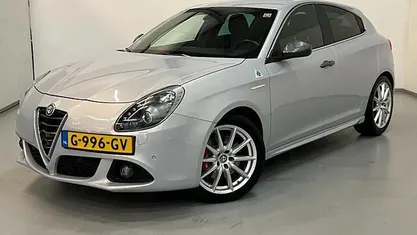 Occasion Alfa Romeo Giulietta Quadrifoglio Verde 241 PK (177 kW) 2016 Wit Hatchback