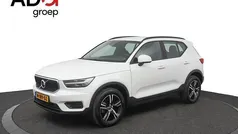 Gebruikt 2021 Volvo XC40 Momentum SUV | € 29.950 (Super prijs)