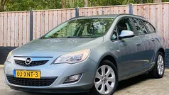 Grijs Gebruikt 2012 Opel Astra Cosmo Stationwagen | € 4.495 (Eerlijke prijs)