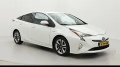 Wit Gebruikt 2018 Toyota Prius Executive Hatchback | € 21.499 (Eerlijke prijs)