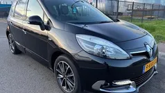 Zwart (metallic) Gebruikt 2013 Renault Scénic III Bose Edition MPV | € 5.950 (Goede deal)