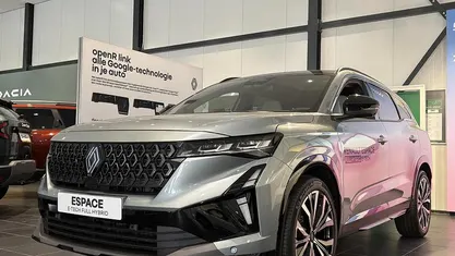 Nieuw Renault Espace Iconic 2025 Grijs SUV