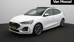 Gebruikt 2024 Ford Focus ST-Line X Hatchback | € 26.945 (Eerlijke prijs)