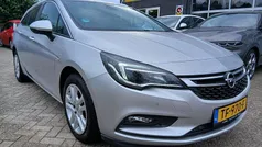 Grijs Gebruikt 2018 Opel Astra Business Stationwagen | € 9.695 (Goede deal)
