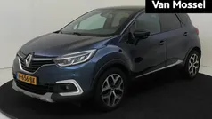 Twotone bleu ocean / noir eto Gebruikt 2019 Renault Captur Intens SUV | € 13.940 (Eerlijke prijs)