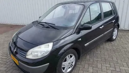 Occasion Renault Scénic II Luxe 135 PK (99 kW) 2004 MPV