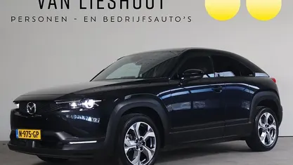 Zwart Gebruikt 2021 Mazda MX30 Ad'Vantage SUV | € 15.650 (Eerlijke prijs)