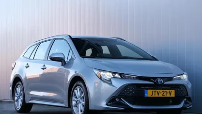 Occasion Toyota Corolla Hybrid Active 140 PK (102 kW) 2025 Stationwagen