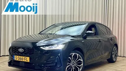 Gebruikt 2023 Ford Focus ST-Line Hatchback | € 16.950 (Eerlijke prijs)