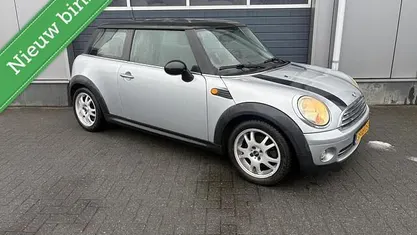 Occasion 2007 Mini ONE Pepper Hatchback | € 2.349 (Eerlijke prijs)